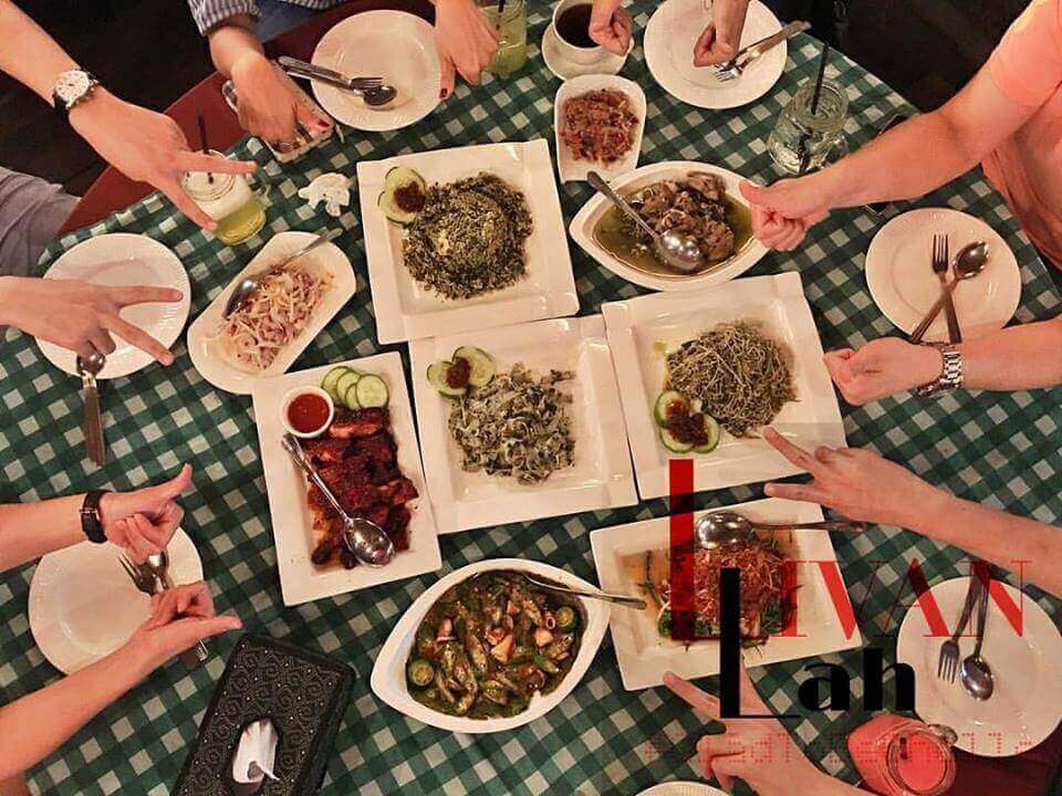 Anda Craving Masakan Kampung? Ini 3 Buah Restoran Yang Menyediakan Makanan Tradisional Di Kuching