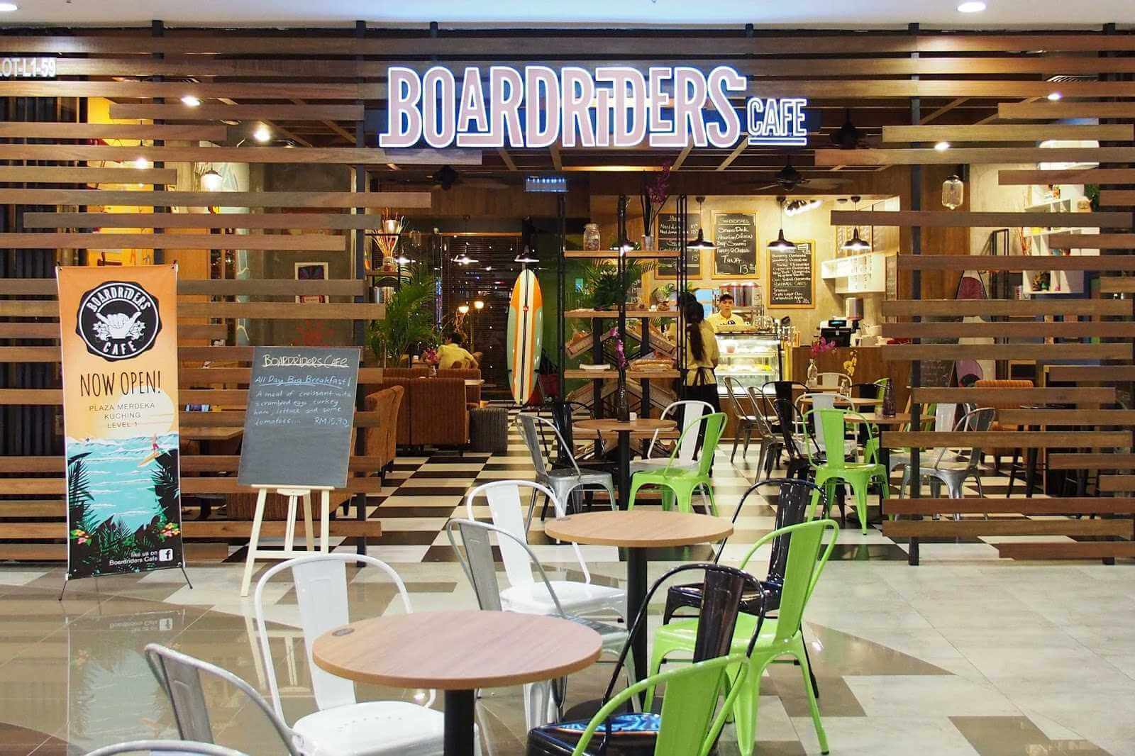 Cafe Unik di Kuching Sarawak