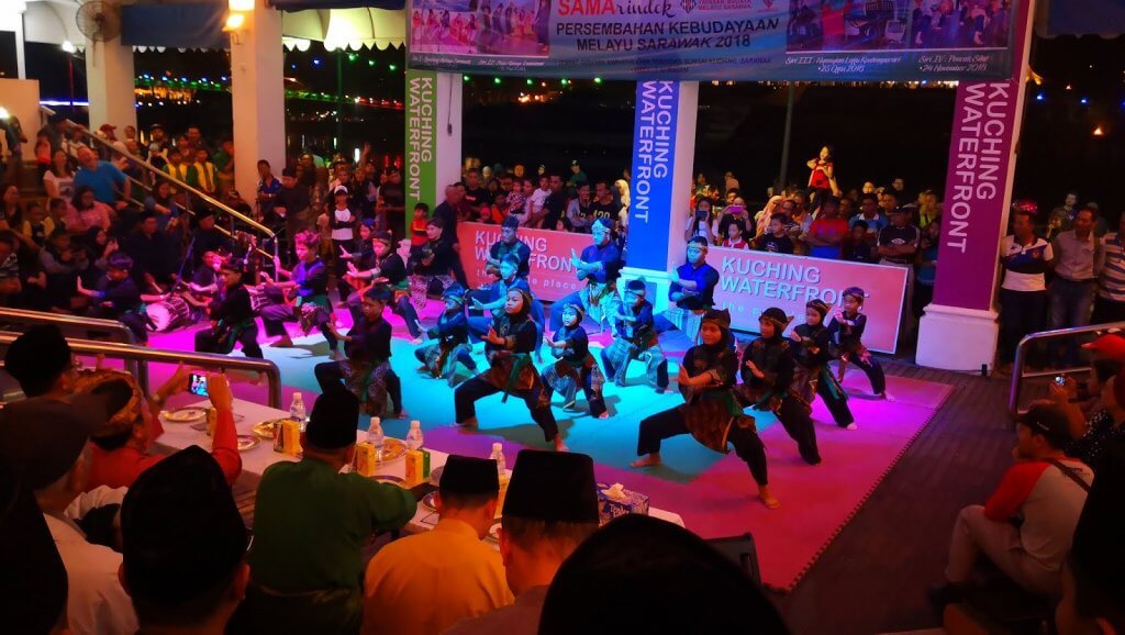 Lebih 90 Jenis Makanan Tradisi di Pesta Makanan Warisan Sarawak. Anda Mesti CUBA!