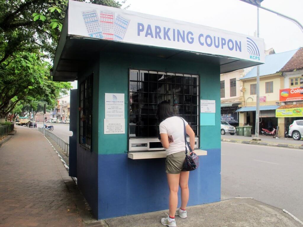 kuching parking coupon booth Kupon Parking di Kuching Ada 3 Warna? Ini Cara Display yang Betul