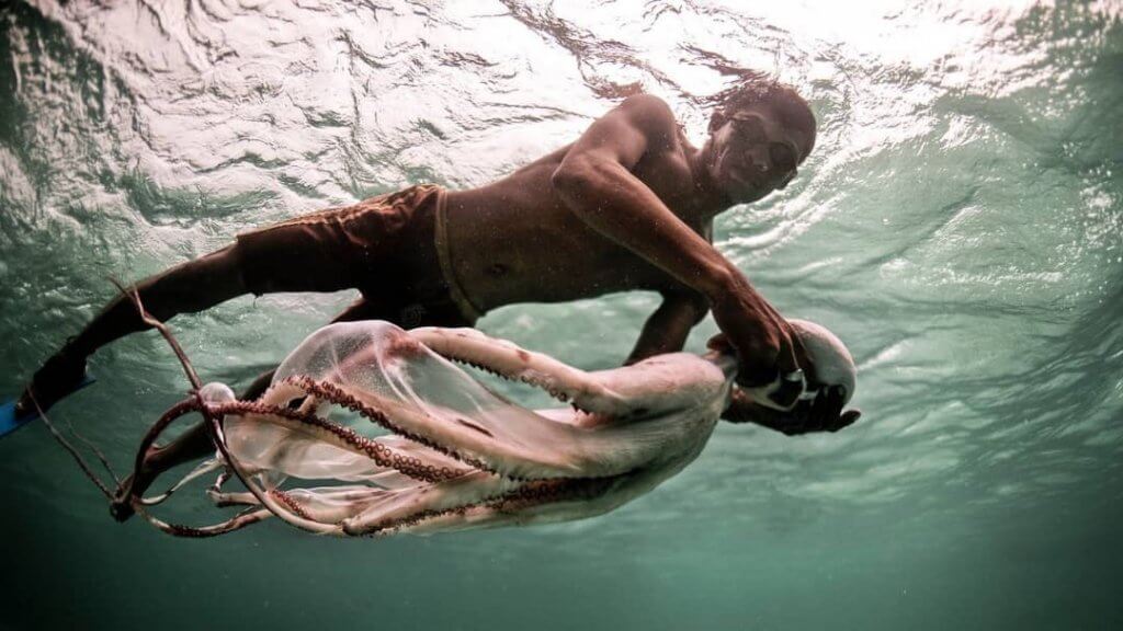 Ini Sebab Mengapa Masyarakat Bajau Laut Digelar "Aquaman" di Sabah