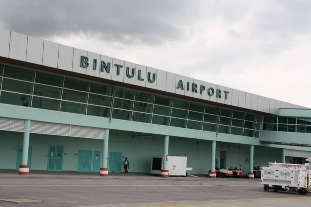 Tahukah Anda Bahawa Sarawak Mempunyai 18 Buah Lapangan Terbang?
