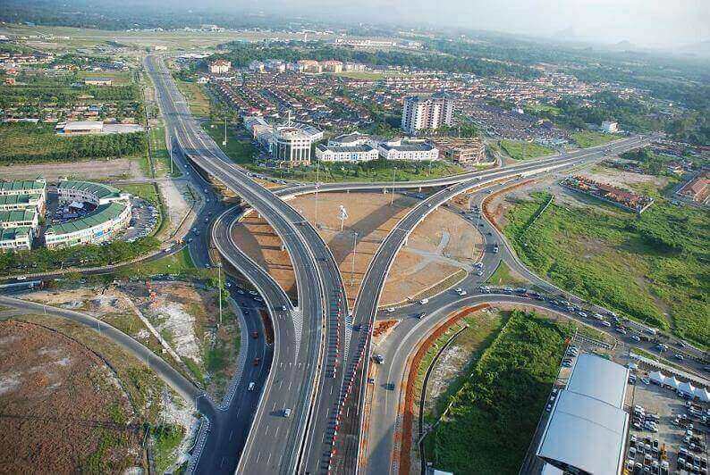 Ini Port Cun Menonton Pertunjukan Bunga Api Di Kuching