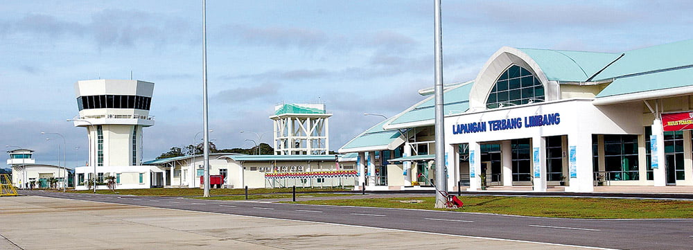 Tahukah Anda Bahawa Sarawak Mempunyai 18 Buah Lapangan Terbang?
