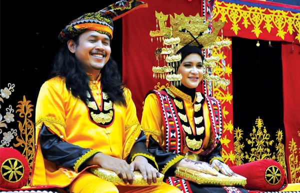 sharifah aleya Ketahui 5 Adat Perkahwinan Unik Masyarakat di Sabah Sarawak