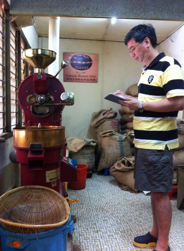 Kenali Black Bean Coffee, 'Starbucks' Tempatan Kuching Yang Original