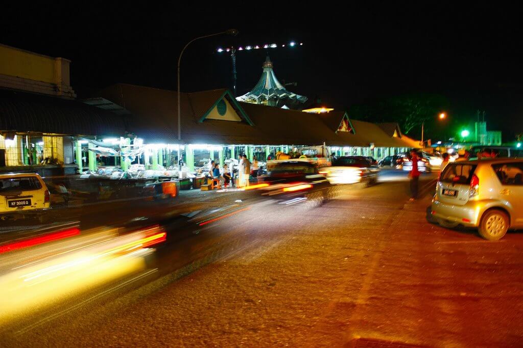 10 Mercu Tanda Kuching Yang Kini Tinggal Kenangan