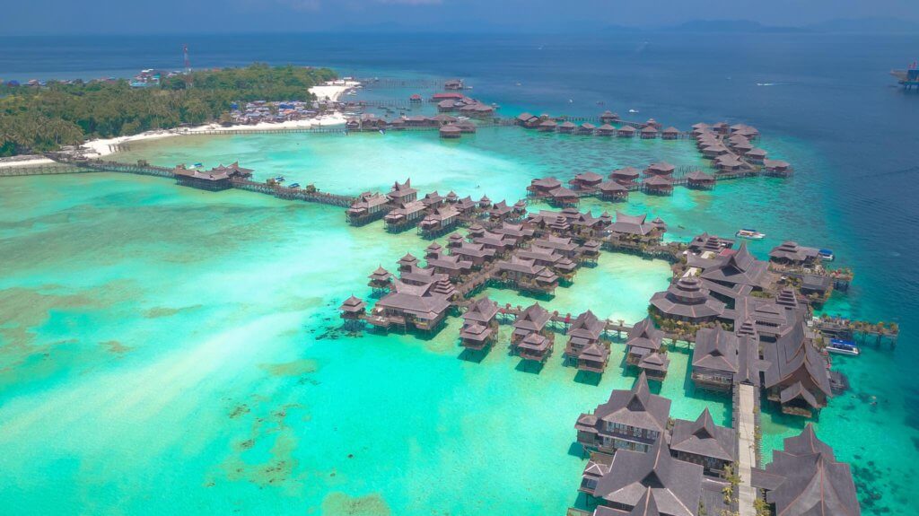 Dengan Bajet Bawah 1K, Lelaki Ini Kongsi Tips 'Tawan' Pulau-Pulau Di Semporna