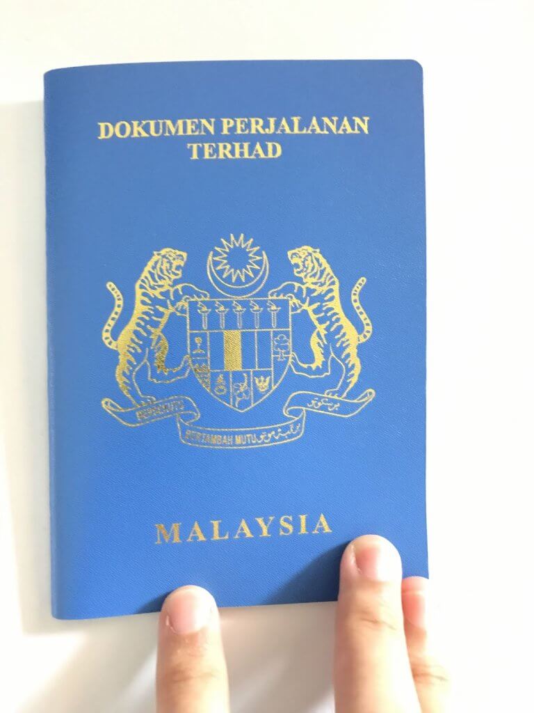 Tak Semua Perlu Passport Merah, Ini Dokumen Perjalanan Malaysia Yang Anda Perlu Tahu