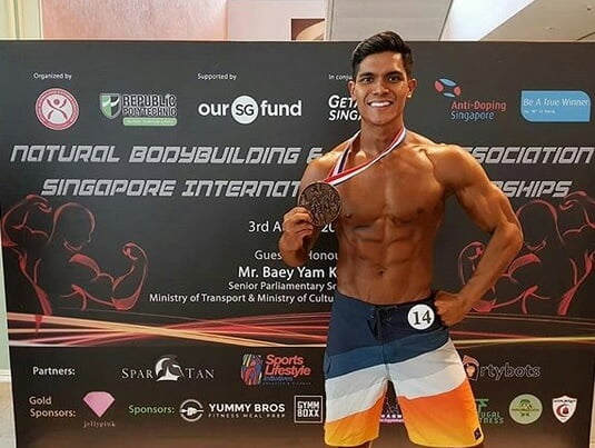 Gelaran Mister Tourism World Sah Milik Jejaka Kacukan Sabah, Daniel Hansen