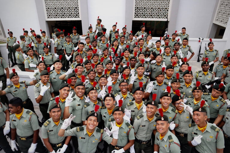 Fakta Menarik Tentang 'Apai' Sarawak, Panglima Angkatan Tentera Malaysia Yang Baru