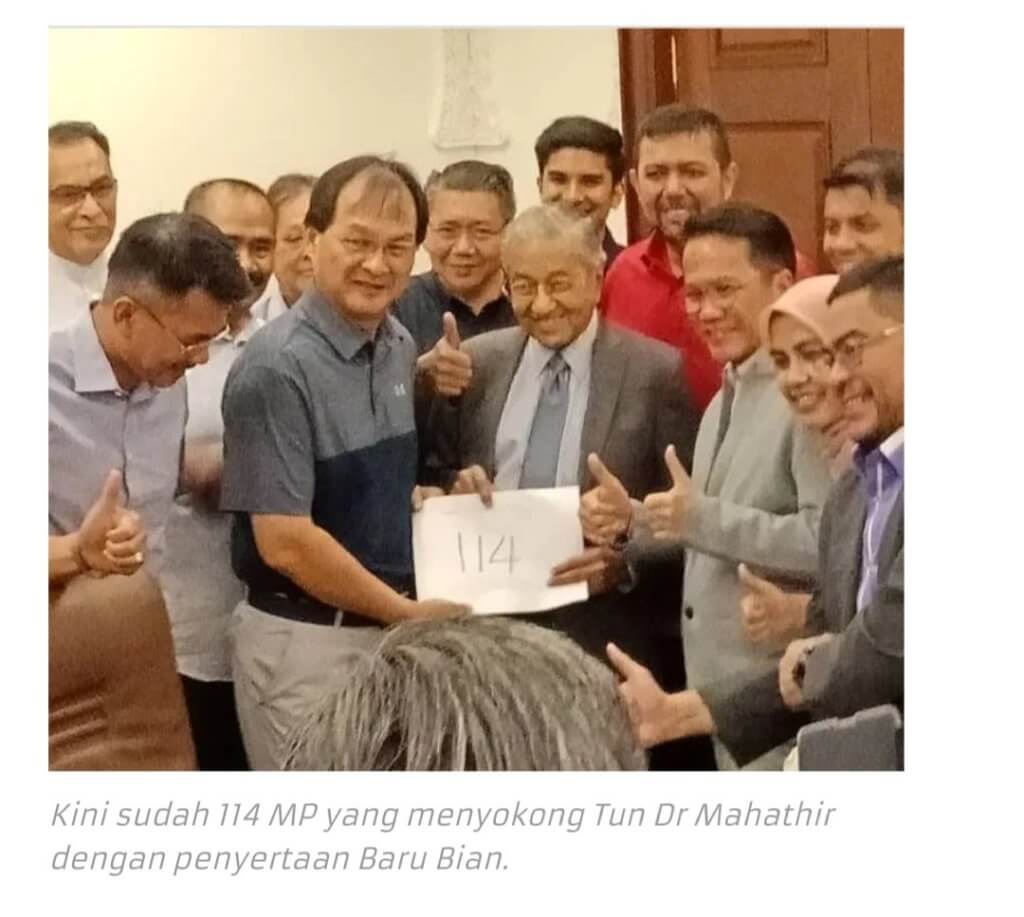 Nampaknya Macam Belum Berakhir, Baru Bian Tangani SD ke 114 Sokong Tun Mahathir