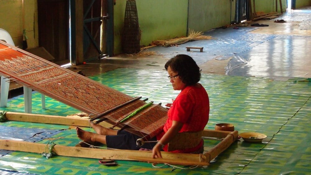 Kenali Pua Kumbu, Seni Tenunan Tekstil Tradisional Masyarakat Iban