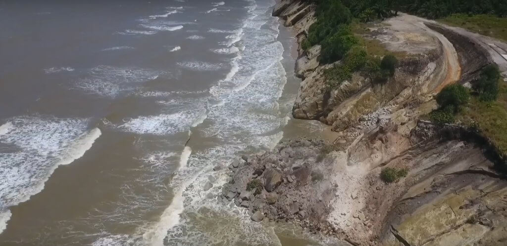 Tiada Lagi 'Kepala Kuda', Tusan Cliff Di Miri Runtuh
