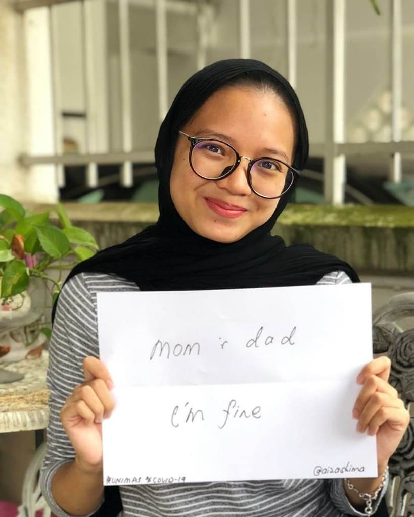 UNIMAS Lancar Kempen, Pelajar Muat Naik Plakad 'I'm Fine' Untuk Ibu Bapa 7 UNIMAS Lancar Kempen, Pelajar Muat Naik Plakad 'I'm Fine' Untuk Ibu Bapa