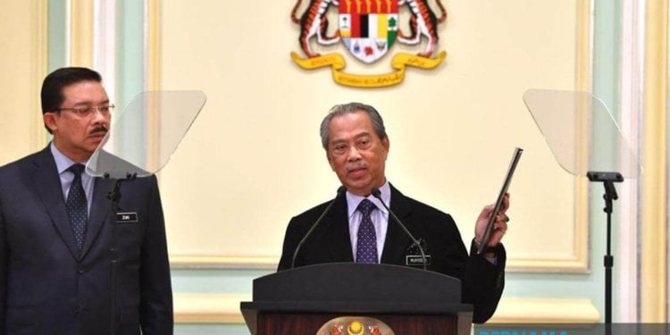 14 Orang Ahli Parlimen Dari Sabah dan Sarawak Dilantik 