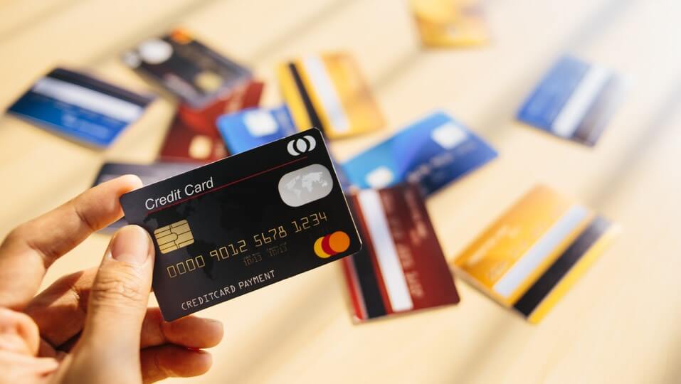 Krisis COVID-19 : Bank Negara Umum 6 Bulan Moratorium Automatik Untuk Semua Bank 8 Krisis COVID-19 : Bank Negara Umum 6 Bulan Moratorium Automatik Untuk Semua Bank