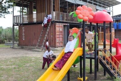 Kenali Sekolah Etania, Sekolah Untuk Kanak-kanak Tanpa Kerakyatan Di Sabah