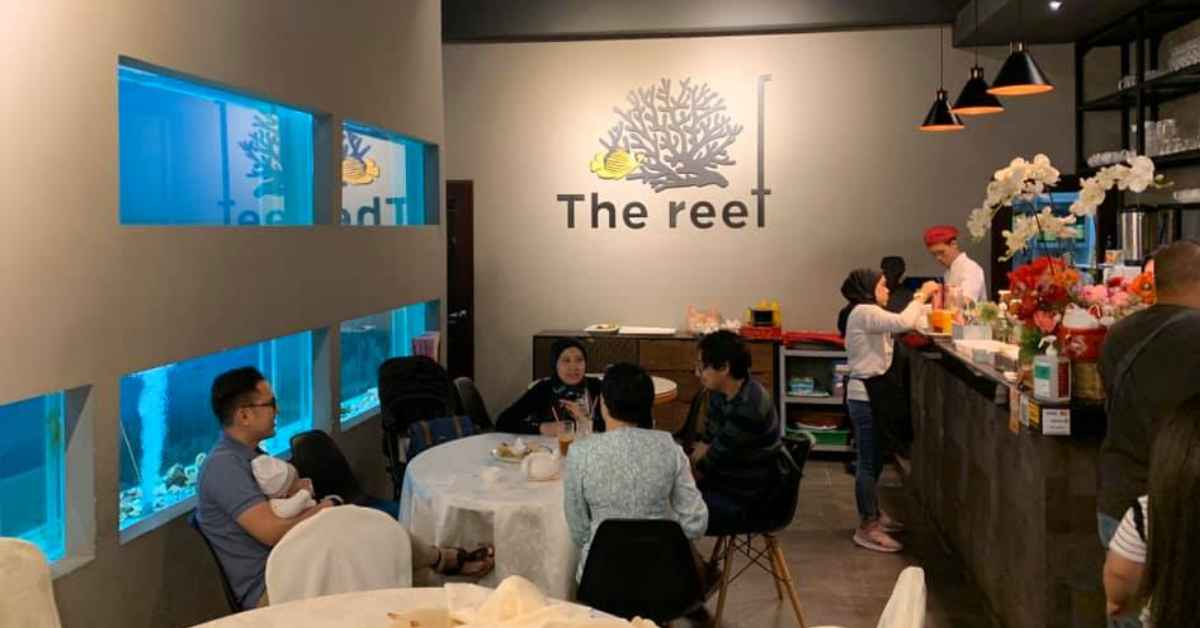 The Reef, Restoran Seafood Yang Cosy Di Kuching