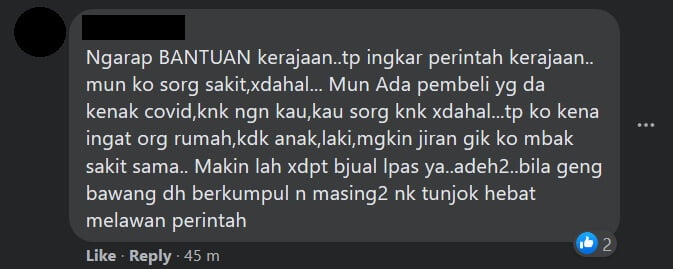 'Kalau Tak Jual, Nak Makan Apa?' Penjaja Ini Mengamuk Setelah Diserbu Pihak Berkuasa