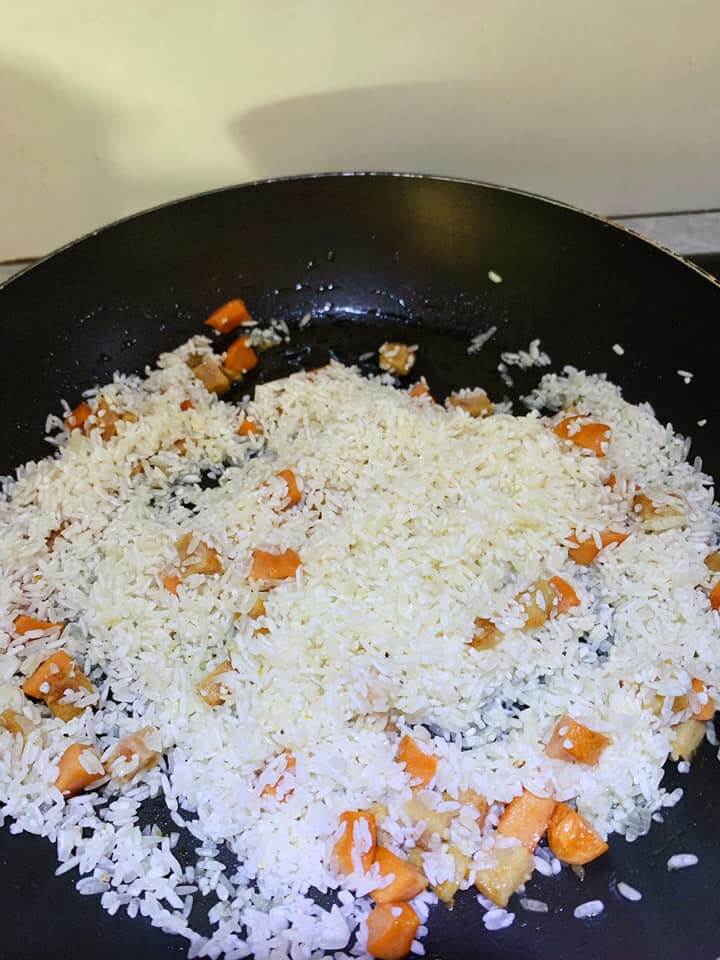 Wanita Ini Kongsi Resepi Nasi Kismis Sugarbun Yang Harum Dan Lazat