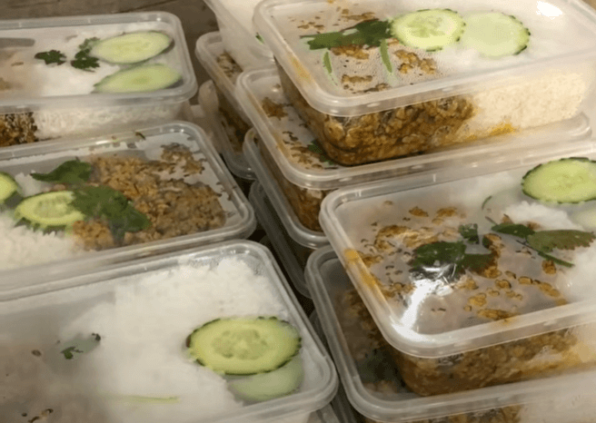 Pemilik Restoran Thai 'Belanja' 1 Hidangan Percuma Sekali Sehari Untuk Pelajar Asing Di Australia