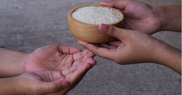 Tak Sempat Ganti Puasa? Bayar Fidyah Secara 'Online' Pun Boleh