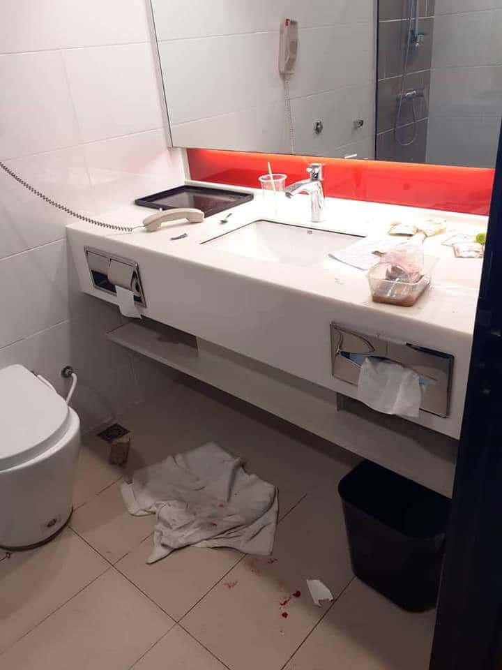 "Pengotor Mengalahkan Kera", Gambar Hotel Kuarantin Di Sarawak Rosak Teruk Tular
