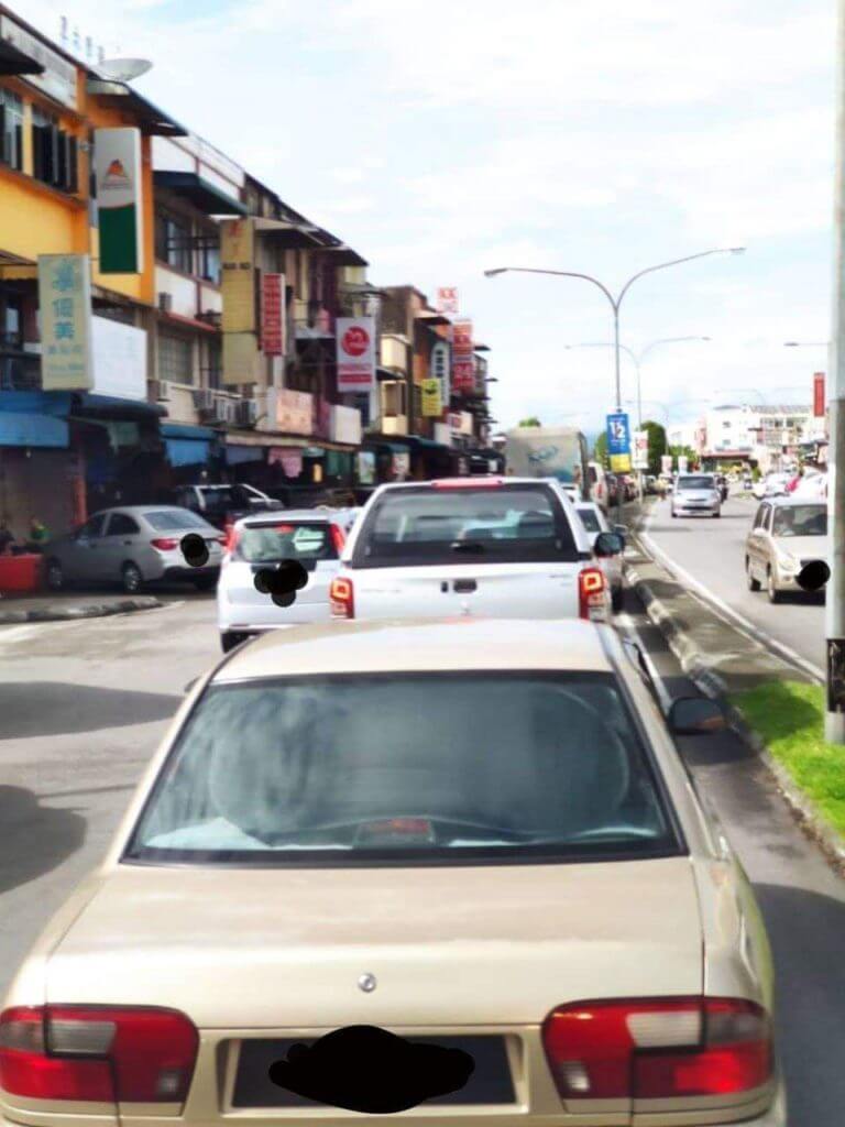 Sesak Dan 'Meriah', Begini Suasana Di Sekitar Bandar Sarawak Sejak PKPB Diumumkan