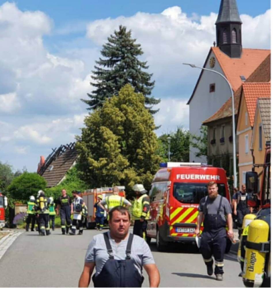 Pekerja Pos Di Jerman Terpaksa Dimasukkan Ke Hospital Setelah Terhidu Bungkusan Durian