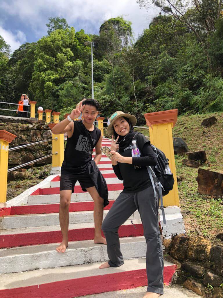 Gunung Matang, Lokasi Terbaru Untuk Hiking Santai Sambil Lihat Kuil Ala Batu Caves