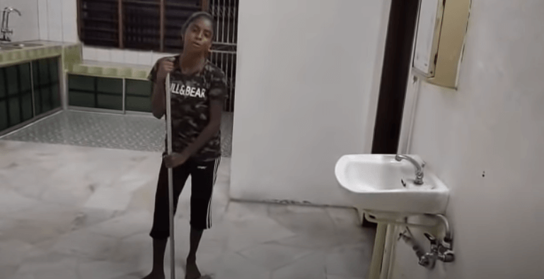 Tuah Gaji Dari YouTube, Sugu Pavithra Kini Pindah Ke Rumah Baharu