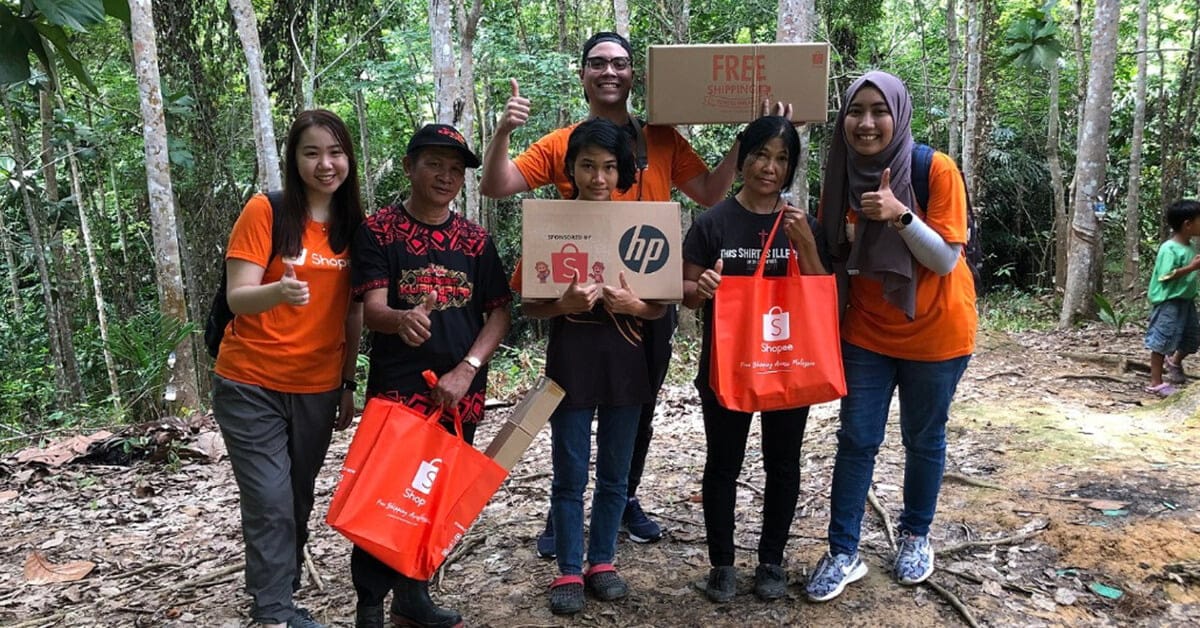 Selepas Dilawat TM, Veveonah Dapat Hadiah Gajet Elektronik Dari Shopee