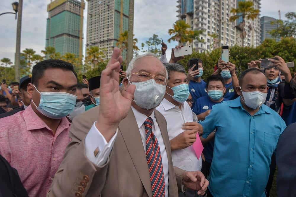 Penyokong Najib Tiada Kawalan Kendiri, DG Hisham Luah Kekesalan
