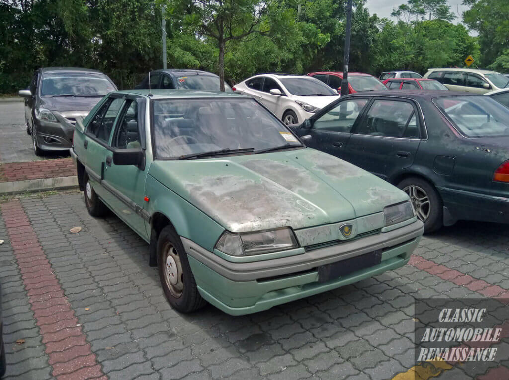 Lelaki Muda Ini Kongsi Sebab Mengapa Dia Masih Guna Kereta Berusia 21 Tahun 9 9eea Lelaki Muda Ini Kongsi Sebab Mengapa Dia Masih Guna Kereta Berusia 21 Tahun