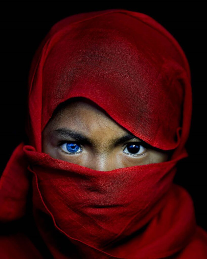 119650949 807512176691314 5961325680366074017 n Terkenal Dengan Mata Biru Mereka, Kenali Suku Kaum Buton Di Indonesia