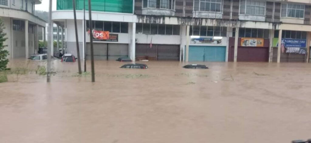 120847108 3488399294560499 8747975506140468611 o Ramalan Cuaca Amaran Banjir Kilat Teruk Telah Dikeluarkan Di Beberapa Kawasan, Sabah