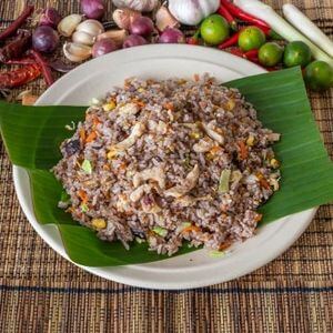 Ini Adalah 3 Nasi Goreng Kegemaran Masyarakat Sarawak Yang Anda Patut Cuba