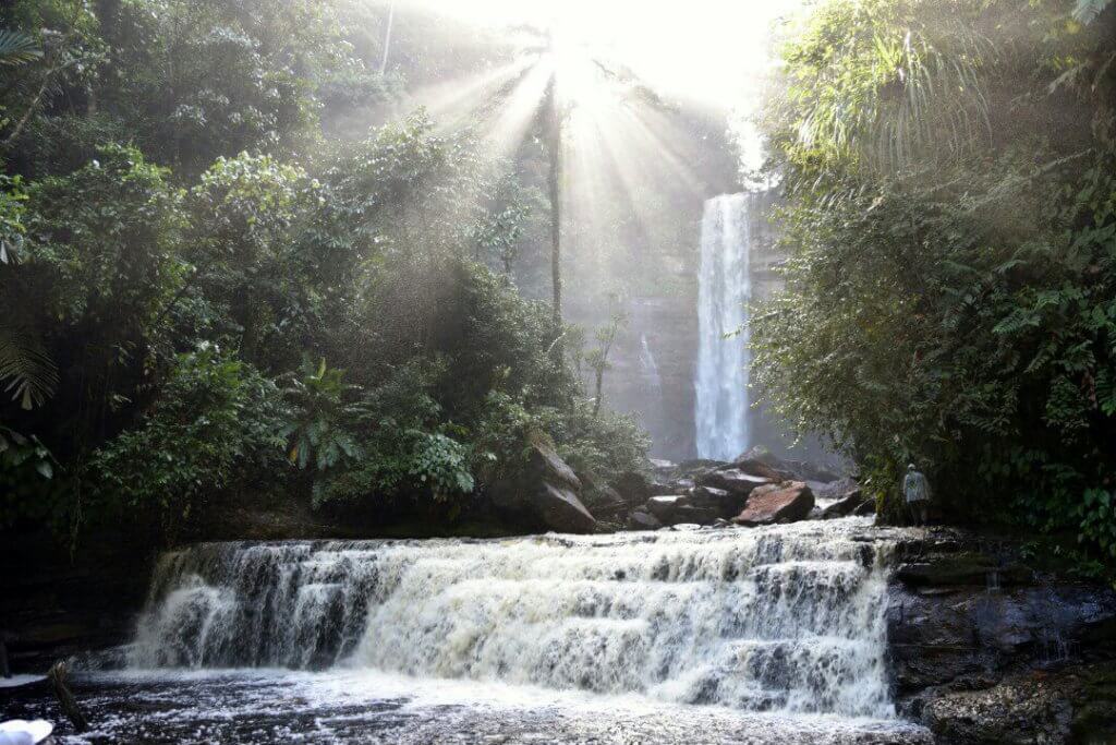 Ini adalah 2 Waterfall Tersembunyi Yang Anda Perlu Terokai Di Miri