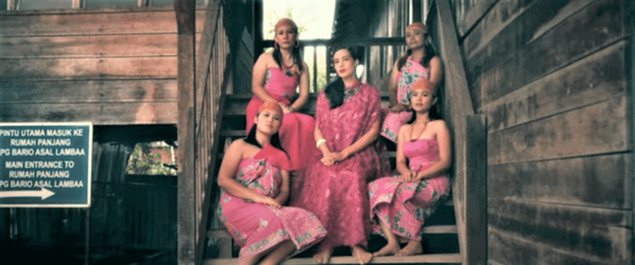 Video 'Midang Midang' Oleh Anak Sarawak Alena Murang Dicalonkan Di Dalam Festival Video Muzik Buenos Aires 2020