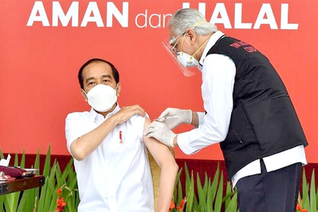 Tular Tangan Doktor Bergegar Suntik Presiden Jokowi, Ini 7 Pemimpin Dunia Yang Sudah Disuntik Vaksin COVID-19