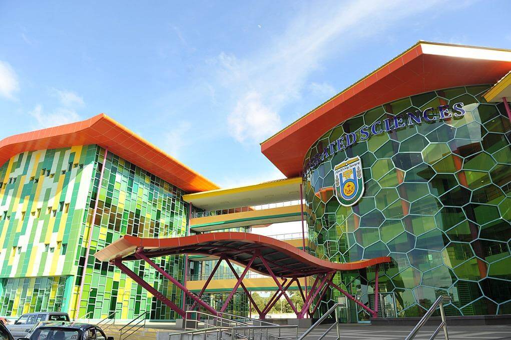 Tawaran Biasiswa Penuh Di Universiti Brunei Darussalam, Permohonan Dibuka Sekarang