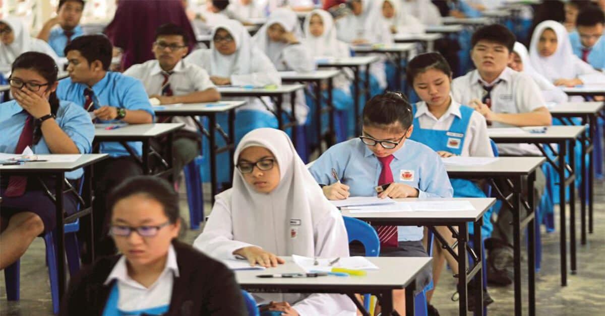 Lebih Daripada 40,000 Individu Berpetisyen Untuk Batalkan SPM Yang Ditangguhkan