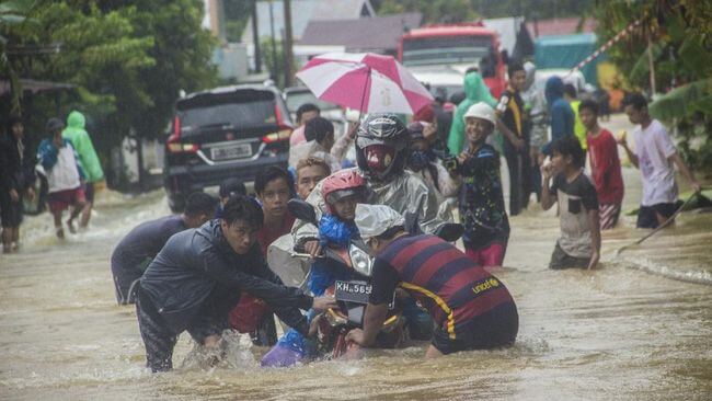 Kalimantan Selatan Turut Dilanda Banjir Teruk, Lelaki Ini Dedah Peta Pulau Borneo Yang Semakin Gondol 9 Kalimantan Selatan Turut Dilanda Banjir Teruk, Lelaki Ini Dedah Peta Pulau Borneo Yang Semakin Gondol