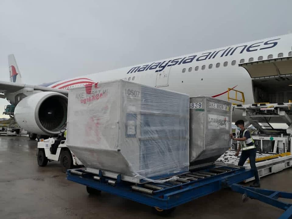 Vaksin Sinovac Sudah Tiba Di Sabah Dan Sarawak 7 Vaksin Sinovac Sudah Tiba Di Sabah Dan Sarawak