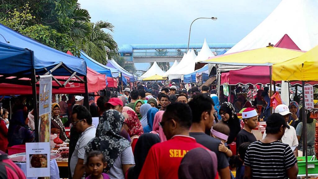 Hanya 2 Daripada Satu Keluarga Sahaja Dibenarkan Berkunjung Ke Bazaar Ramadhan