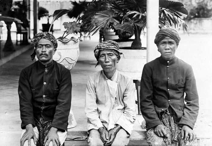Tragedi Ketupat Berdarah Sambas 1999, Peristiwa Hitam Perkauman Di Pagi Raya