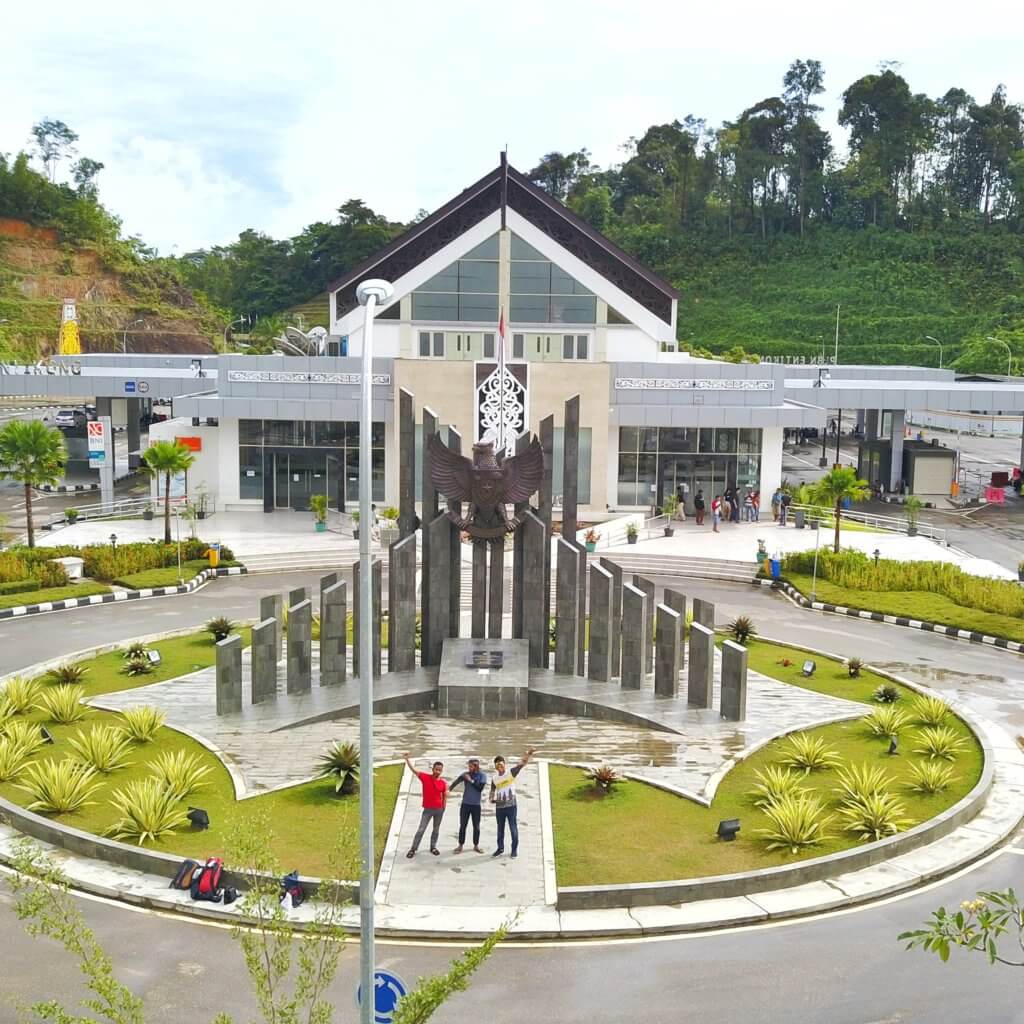 Kadar Transmisi COVID-19 Malaysia Tinggi, Kalimantan Barat Larang Rakyatnya Ke Malaysia Buat Masa Ini