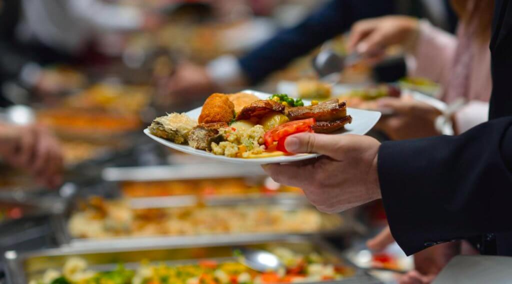 Sabah Kini Membenarkan Hidangan Bufet Di Semua Hotel Dan Rumah Penginapan