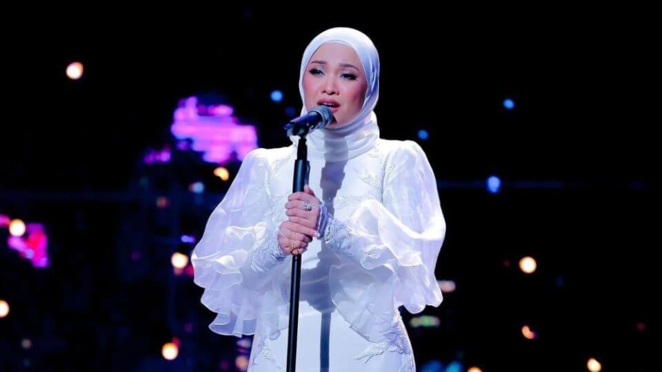 Ibarat Diberi Peluang Kedua, Nabila Razali Tebus Kesilapan AJL Sambil Pakai Baju Orang Ulu